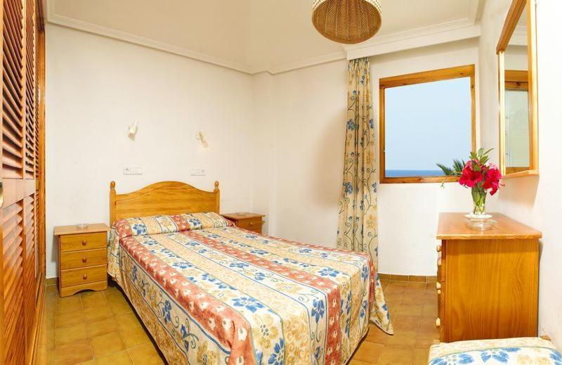 Apartamentos Bon Sol - Los Rosales - Ab Group プラヤ・デン・ボッサ 部屋 写真